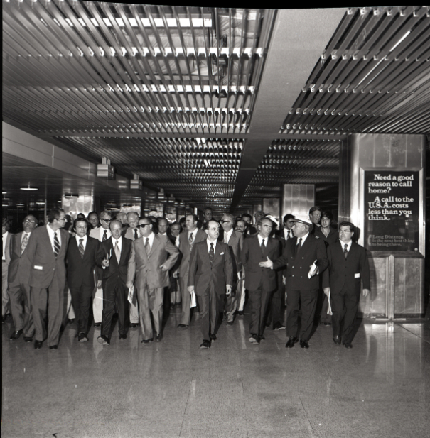 1974, third runway's inauguration